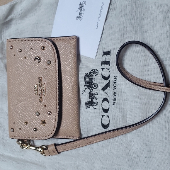 Coach Handbags - Coach Nude Pink Stud Card Wallet Wristlet
